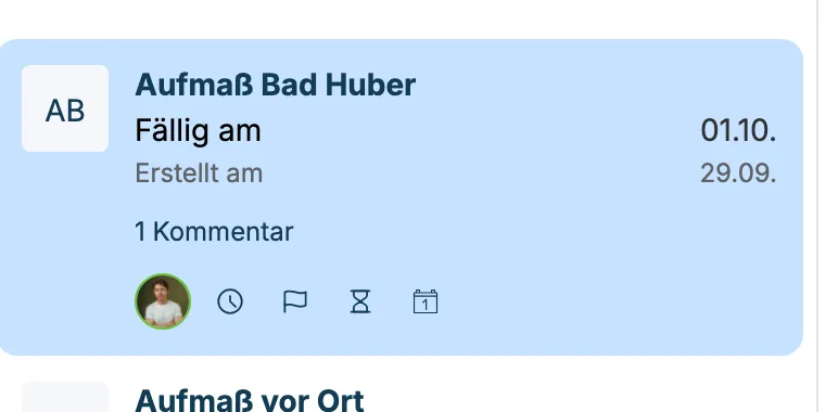 Hinweis „Termin: 30.09. | 09:00“ beim Kalendersymbol